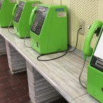 こちらまで「ご丁寧にありがとうございます」と頭を下げる貼り紙あり。