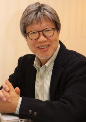 山口茂校長の写真